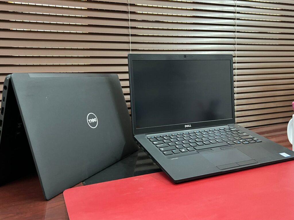 Dell Latitude 7490